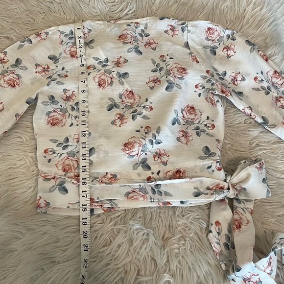 NWT | Chicwish Floral Top - Picture 13 of 15